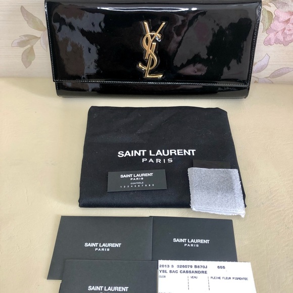 SOLD Authentic YSL Saint Laurent Cassandre Clutch - Picture 3 of 8